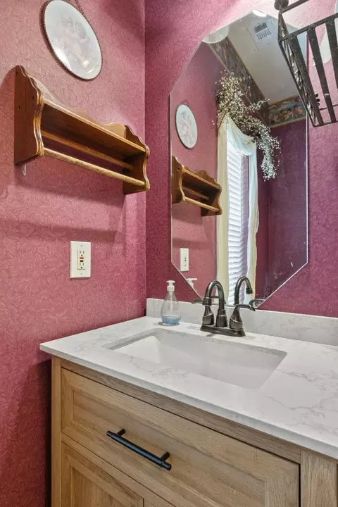 Bath - 1306 Coppercrest Dr, Spring, TX 77386 photo 2 of 6