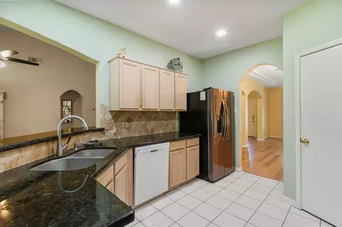Kitchen - 1306 Coppercrest Dr, Spring, TX 77386 photo 2 of 4