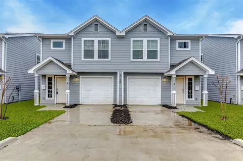 8113 Corinth St, Houston, TX 77051