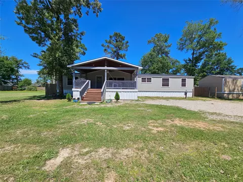 16313 Sandy View Dr, Conroe, TX 77303