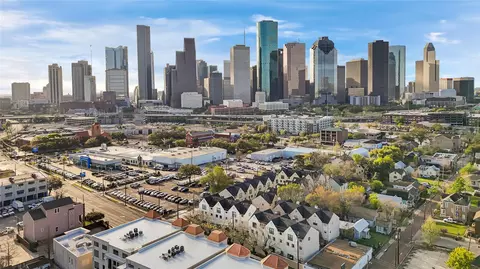 939 Colorado St #8, Houston, TX 77007