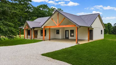 1841 N Fm 222 Loop, Coldspring, TX 77331