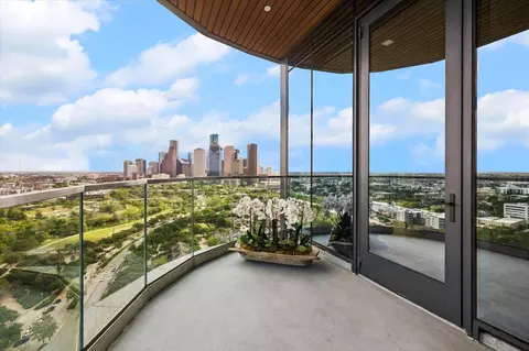 1711 Allen Pkwy #2106, Houston, TX 77019
