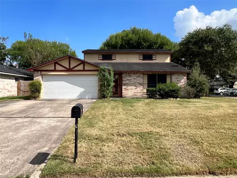 2075 Delphi Ln, Houston, TX 77067