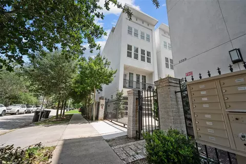 2505 Dorrington #E, Houston, TX 77030