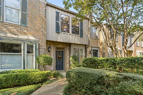3627 Wakeforest St, Houston, TX 77098