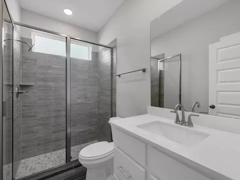 Bath - 4748 Cascade Ridge Dr, Spring, TX 77386 photo 3 of 4