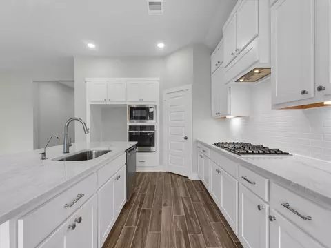 Kitchen - 4748 Cascade Ridge Dr, Spring, TX 77386 photo 2 of 2