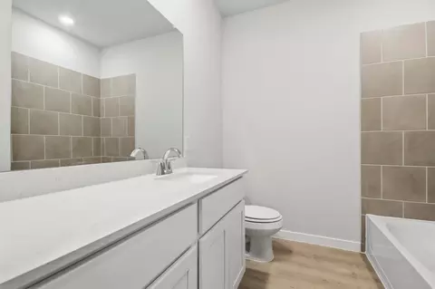 Bath - 9728 Caney Bend Rd, Conroe, TX 77303 photo 1 of 1