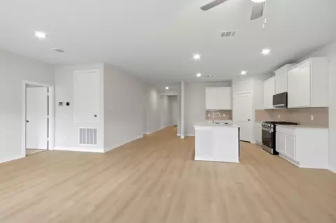 Living - 9728 Caney Bend Rd, Conroe, TX 77303 photo 2 of 3