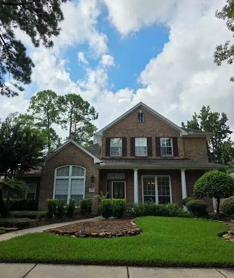 8715 Andante Dr, Houston, TX 77040