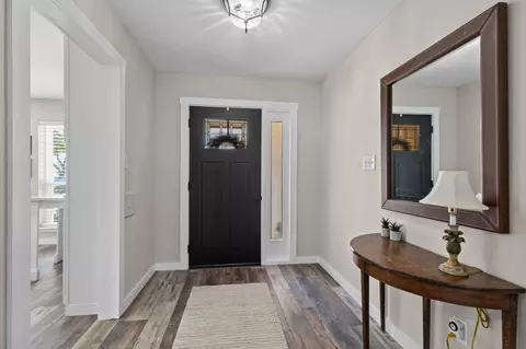 Entry Way - 25318 Sugar Valley Ln, Spring, TX 77373 photo 4 of 5