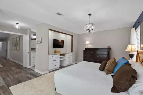 Bedroom - 25318 Sugar Valley Ln, Spring, TX 77373 photo 3 of 4