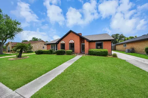11526 Sagevale Ln, Houston, TX 77089