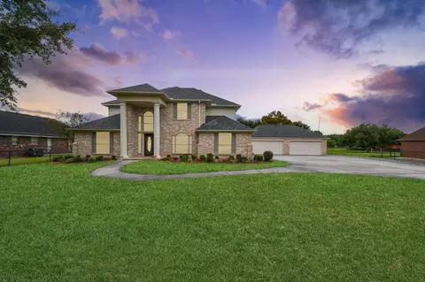 1209 Robinson Rd, La Porte, TX 77571