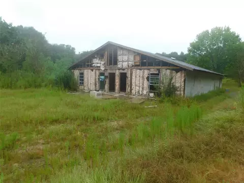328 County Road 3893 W, Cleveland, TX 77328
