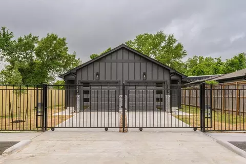 5921 Mountwood St, Houston, TX 77091