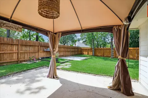 Exterior - 20910 Sandy Briar Ct, Spring, TX 77379 photo 3 of 4