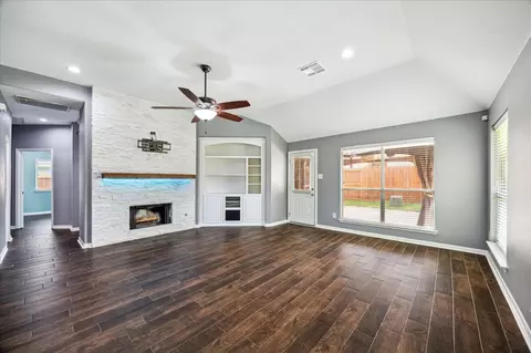 Living - 20910 Sandy Briar Ct, Spring, TX 77379 photo 2 of 6