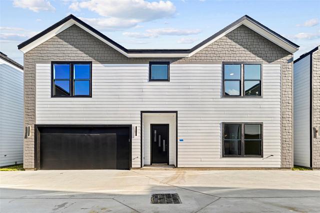 7544 Dyer St, Houston, TX 77088