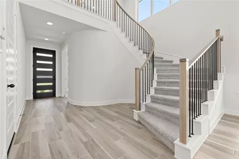 Entry Way - 4423 Ruby Garden Ct, Fulshear, TX 77441 photo 2 of 3