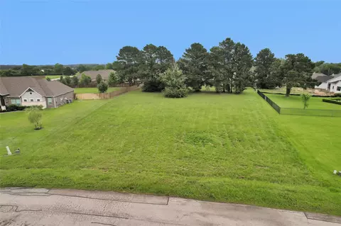 96 Grandview Blvd, Montgomery, TX 77356