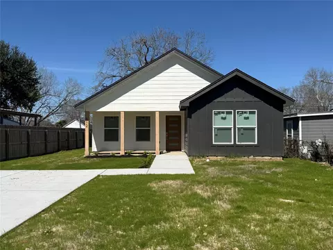 512 Morrell St, Baytown, TX 77520