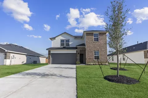 1743 Stargrass Ln, Alvin, TX 77511