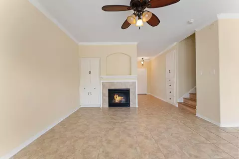 Living - 927 Northgate Springs Dr, Spring, TX 77373 photo 4 of 7