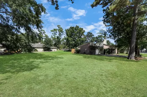 Exterior - 30202 E Geneva Dr, Spring, TX 77386 photo 5 of 5