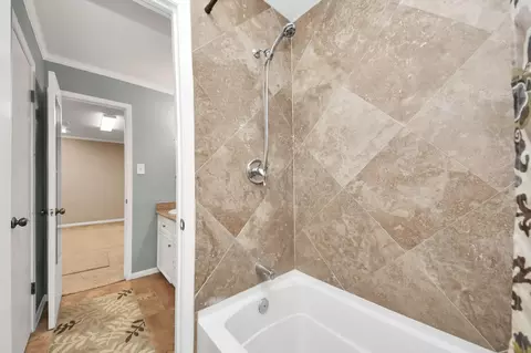 Bath - 30202 E Geneva Dr, Spring, TX 77386 photo 2 of 3
