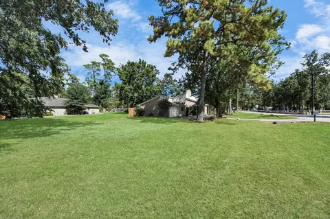 Exterior - 30202 E Geneva Dr, Spring, TX 77386 photo 4 of 5