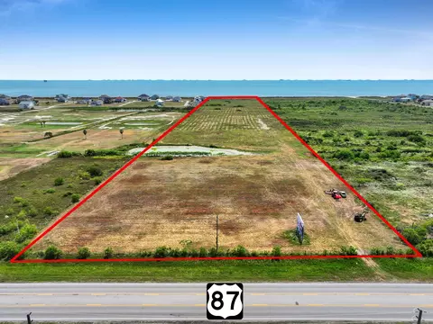 552 Hwy 87, Crystal Beach, TX 77650