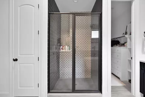 Bath - 4792 W Fork Blvd, Conroe, TX 77304 photo 2 of 5
