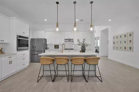 Kitchen - 4792 W Fork Blvd, Conroe, TX 77304 photo 2 of 2