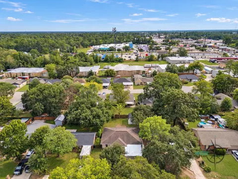 View/Area - 707 Hildred Ave, Conroe, TX 77303 photo 5 of 5