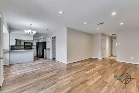 Living - 707 Hildred Ave, Conroe, TX 77303 photo 1 of 6