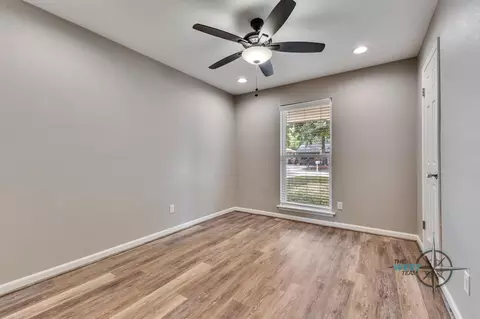 Other - 707 Hildred Ave, Conroe, TX 77303 photo 4 of 9