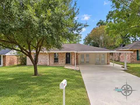707 Hildred Ave, Conroe, TX 77303