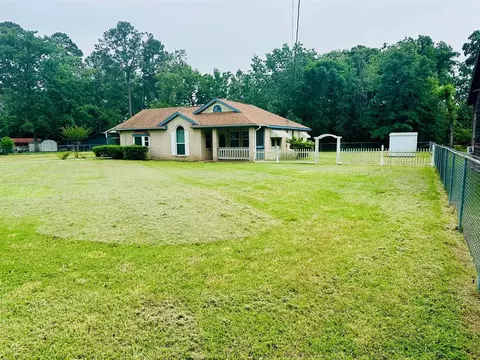 408 Redbud Rdg, Onalaska, TX 77360 photo 1