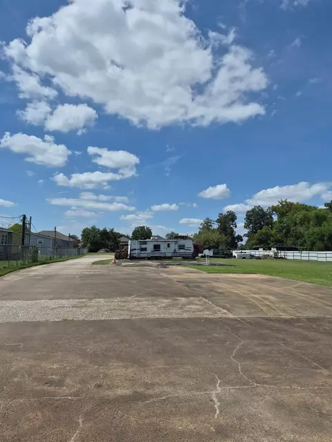 12801 Mosielee St, Houston, TX 77086