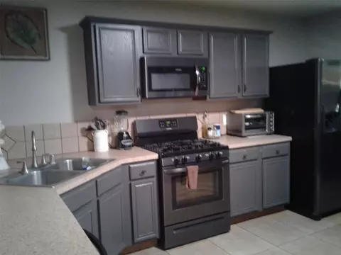 Kitchen - 2407 Pinpoint Dr, Spring, TX 77373 photo 1 of 3
