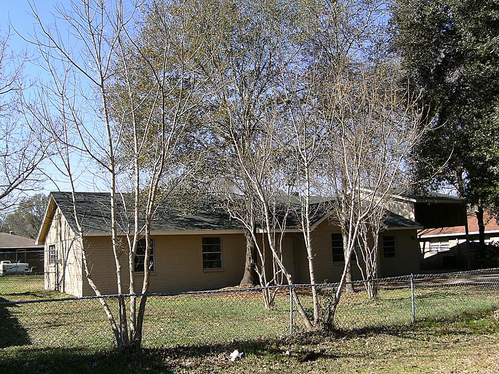 12625 Sandy Ln, Willis, TX 77378 photo 1