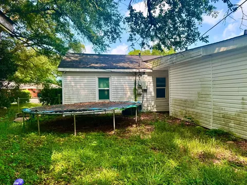 Exterior - 112 Cravens Dr, Silsbee, TX 77656 photo 6 of 6