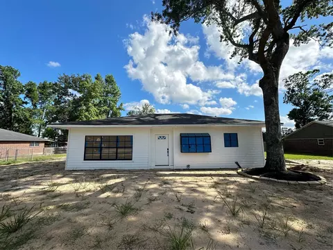 23718 E Webb Rd, Porter, TX 77365