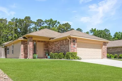 15315 Arrowhead Loop W, Willis, TX 77378 photo 1