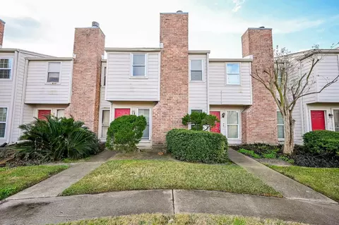 3901 Woodchase Dr #48, Houston, TX 77042