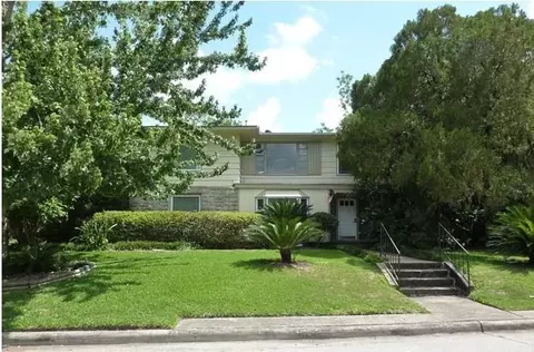 2403 Watts St #4, Houston, TX 77030