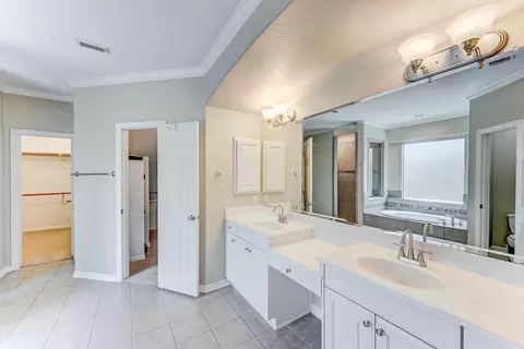 Bath - 20722 Windrose Bend Dr, Spring, TX 77379 photo 1 of 6