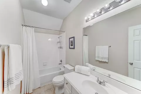 Bath - 20722 Windrose Bend Dr, Spring, TX 77379 photo 4 of 6